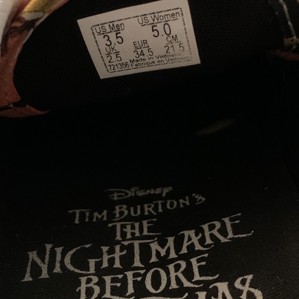 The Nightmare Before Christmas Vans - Picture 2 of 5